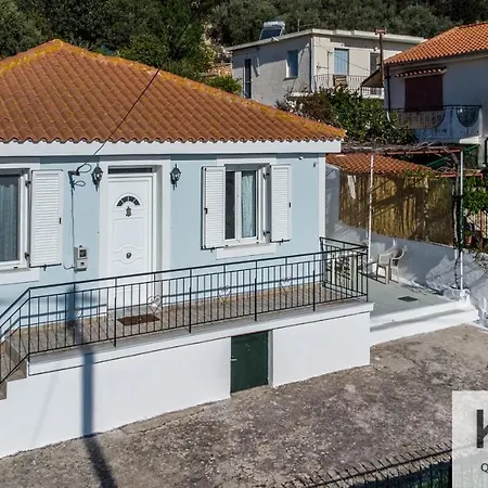 Apergis Traditional In Village! Holiday home Zola